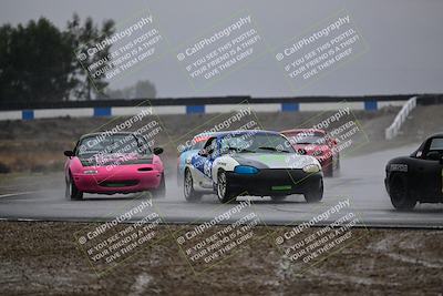 media/Nov-15-2025-CalClub SCCA (Sat) [[7bfa5a7151]]/Race/Group 4/